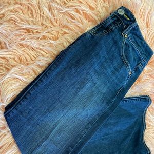 American Eagle Women’s Favorite Boyfriend Jean